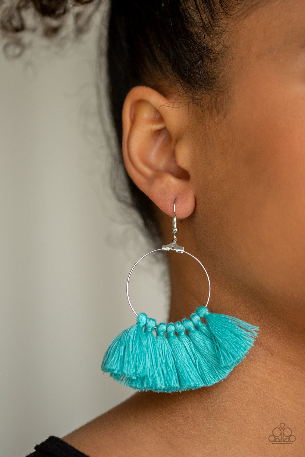 Paparazzi Peruvian Princess Blue Fishhook Earrings - P5SE-BLXX-195XX