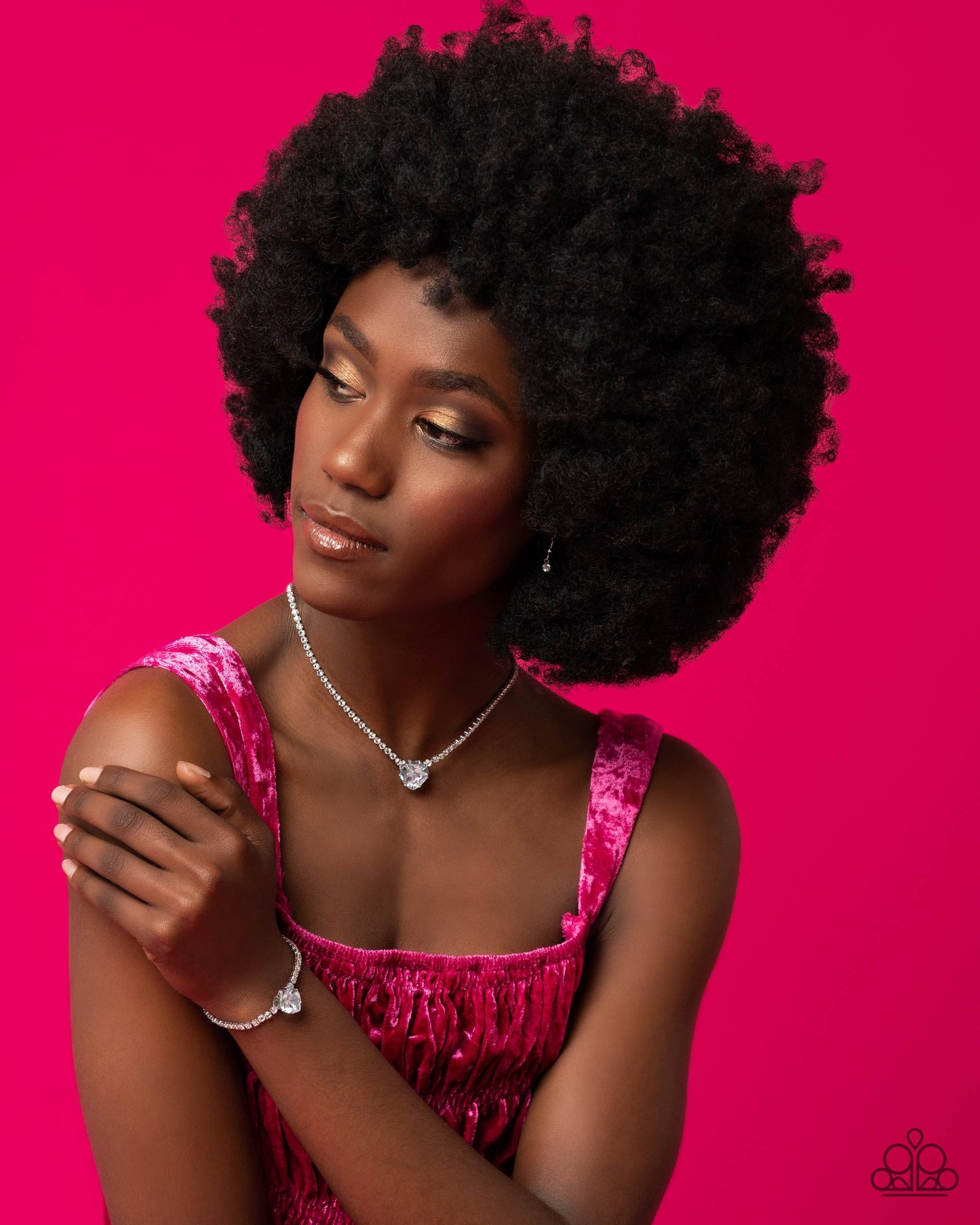 Paparazzi Bedazzled Beauty White Clasp Bracelet - P9RE-WTXX-548KD