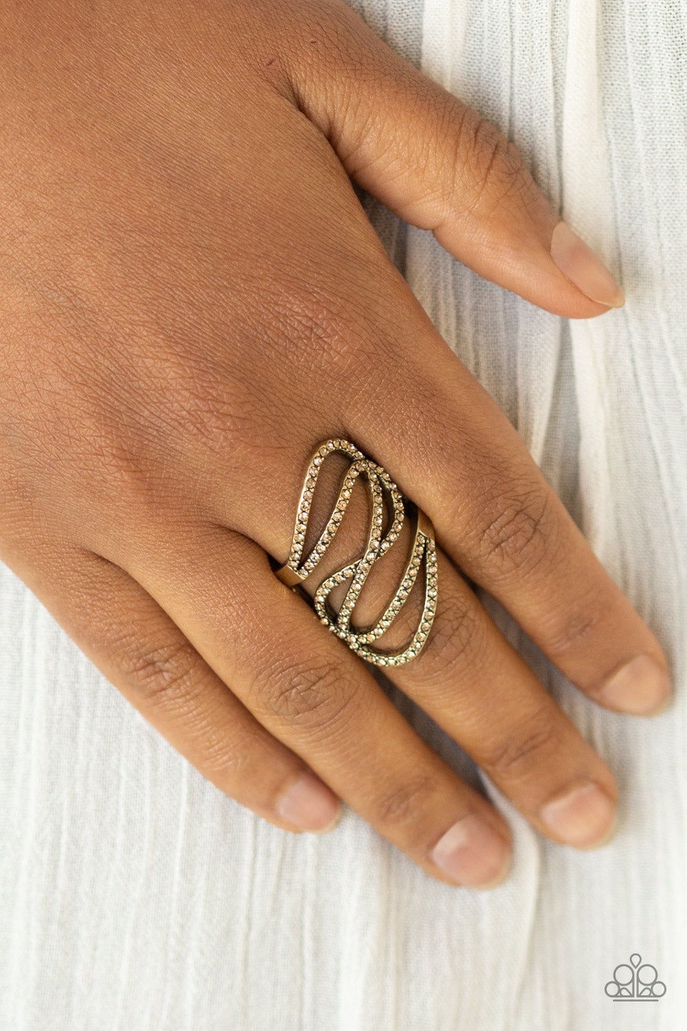 Paparazzi Chasing Starlight Brass Ring - P4RE-BRXX-097XX