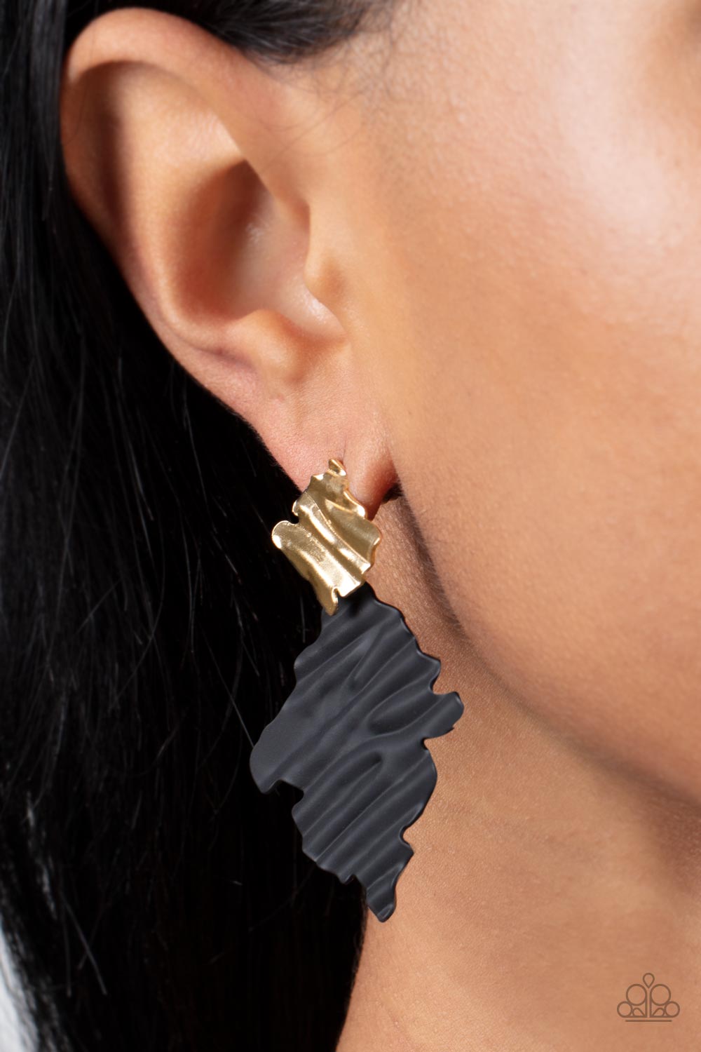 Paparazzi Crimped Couture Black Post Earrings
