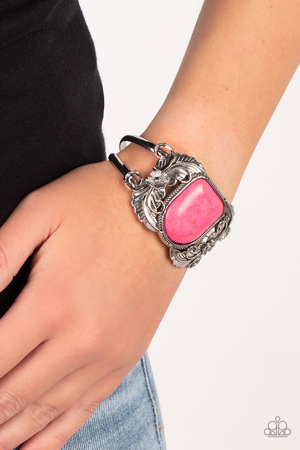 Paparazzi Dune Garden Pink Cuff Bracelet - P9SE-PKXX-165XX