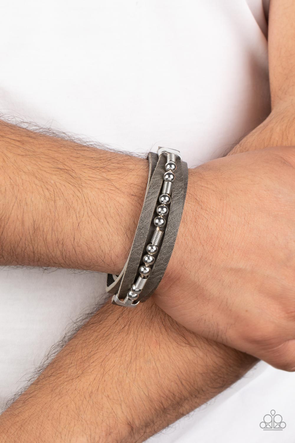 Paparazzi Easy on the Hardware Silver Men's Single Wrap Snap Bracelet - P9UR-SVXX-209XX