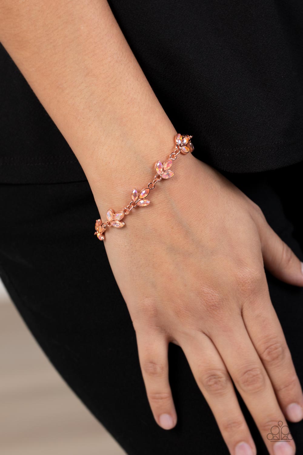 Paparazzi Gala Garland Copper Clasp Bracelet - P9DA-CPSH-115XX