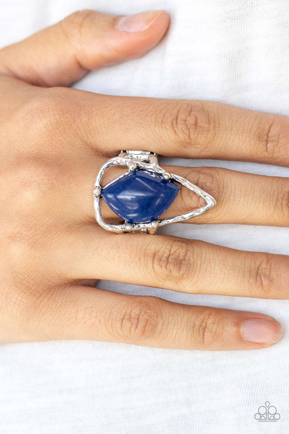 Paparazzi Get The Point Blue Stone Ring