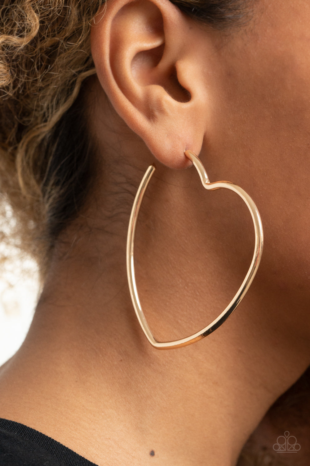Paparazzi Heartbreaker Hustle Gold Post Hoop Earrings - P5HO-GDXX-137XX