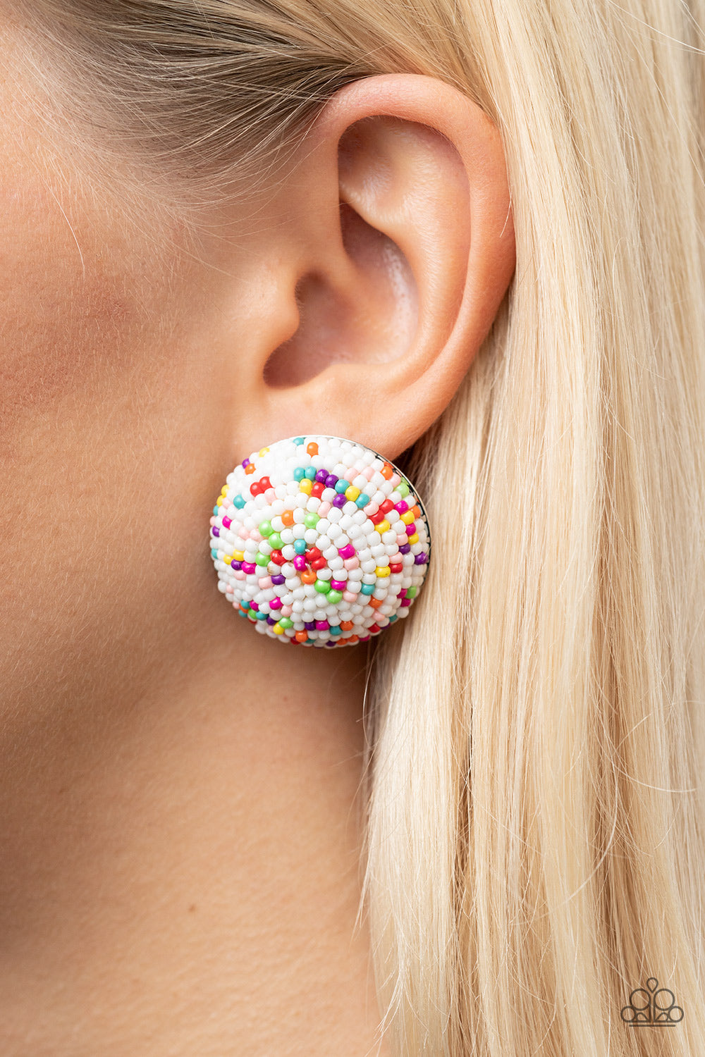 Paparazzi Kaleidoscope Sky White Post Earrings - P5PO-WTXX-330XX