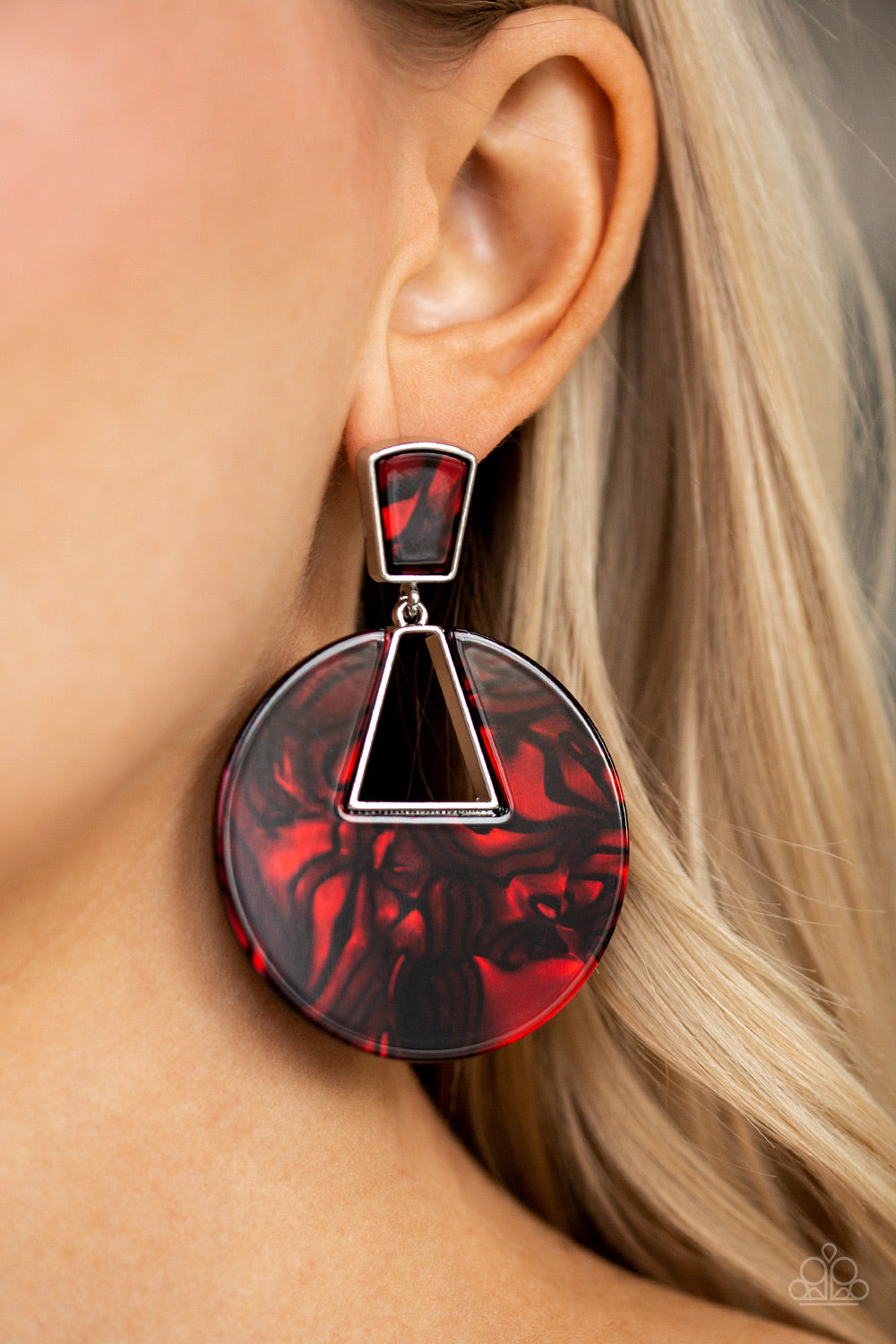 Paparazzi Let HEIR Rip! Red Acrylic Post Earrings - P5P0-RDXX-021XX