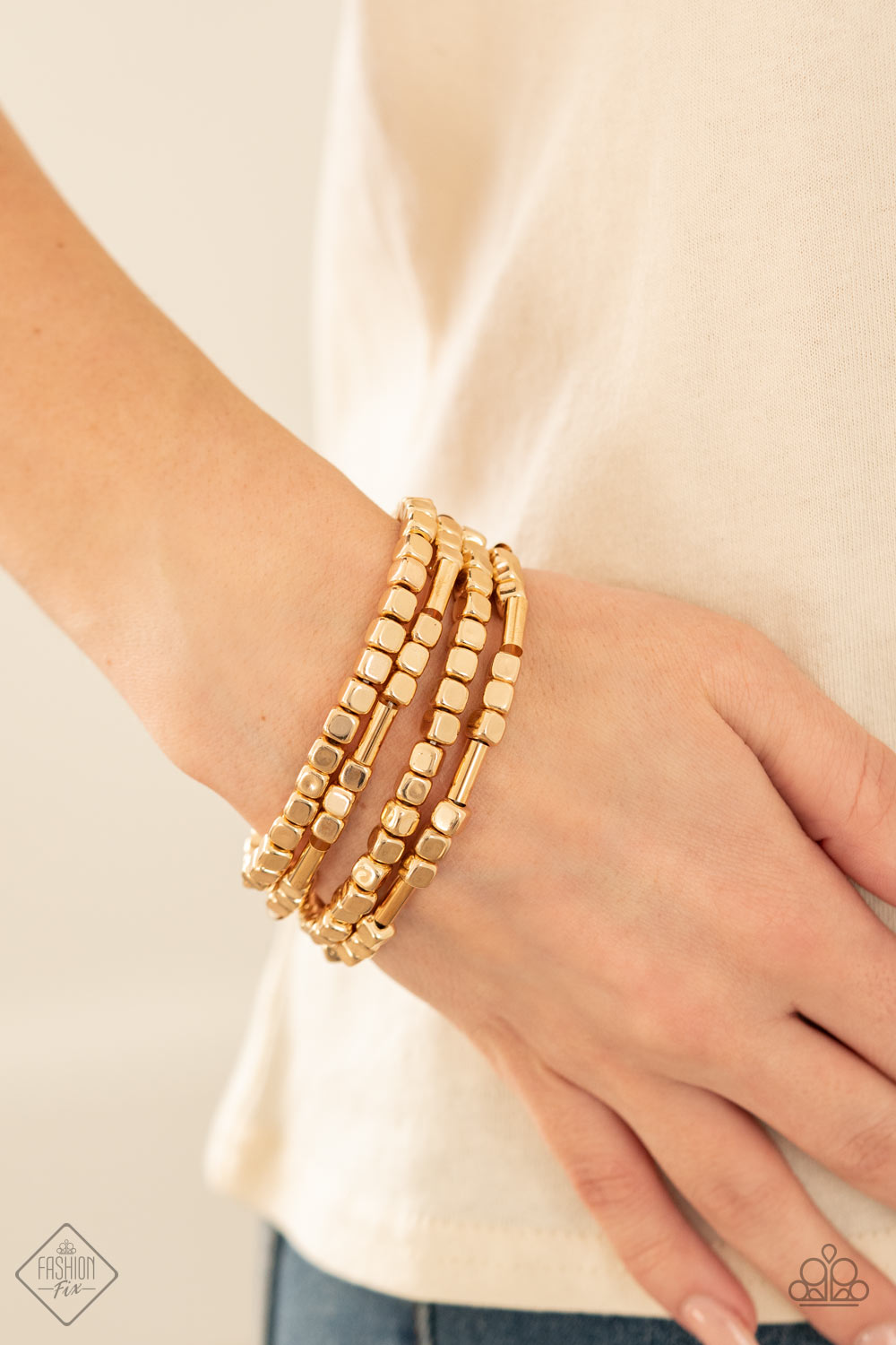 Paparazzi Metro Materials Gold Stretch Bracelet - Fashion Fix Sunset Sightings April 2021