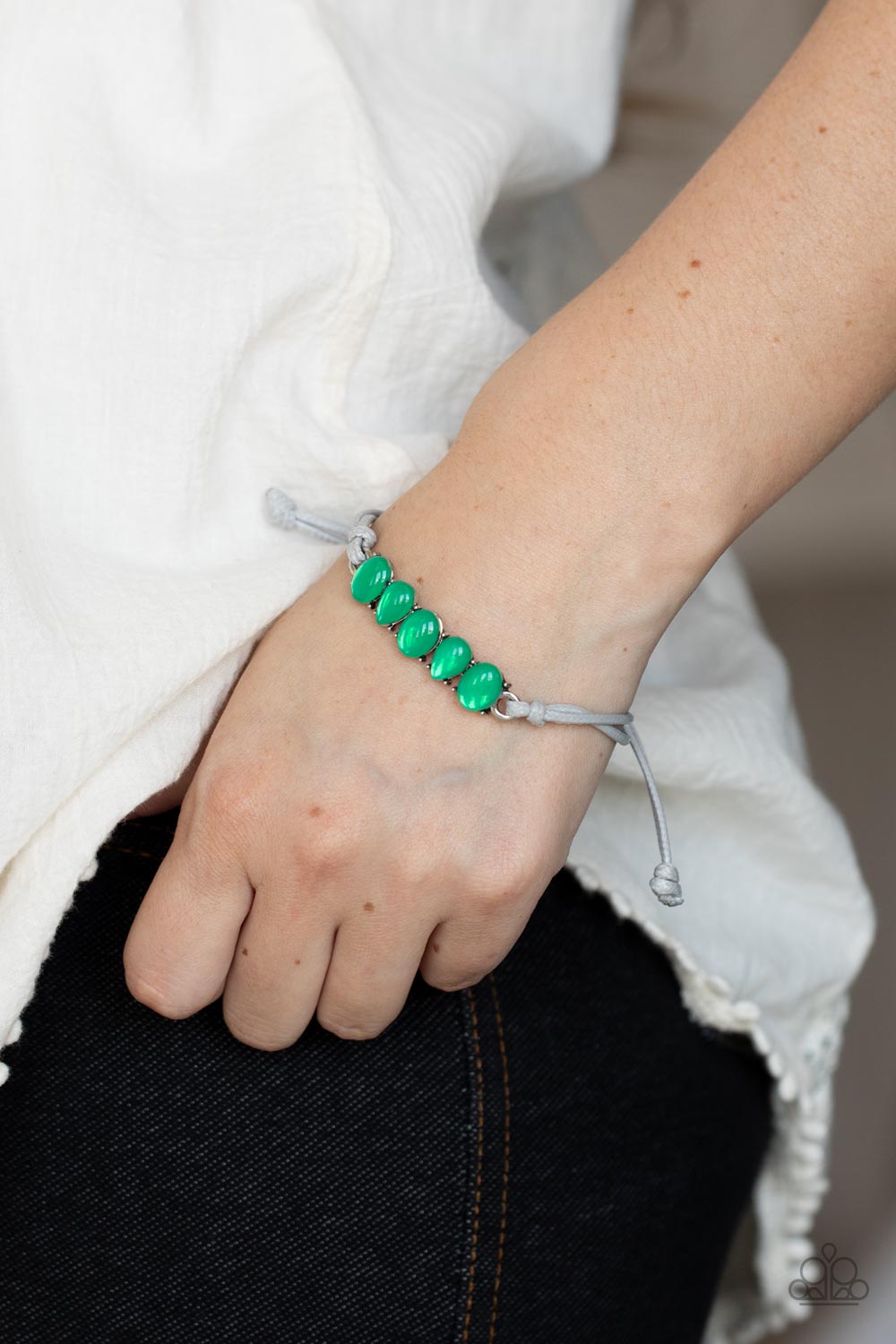 Paparazzi Opal Paradise Green Sliding Knot Bracelet - P9SE-GRXX-139XX