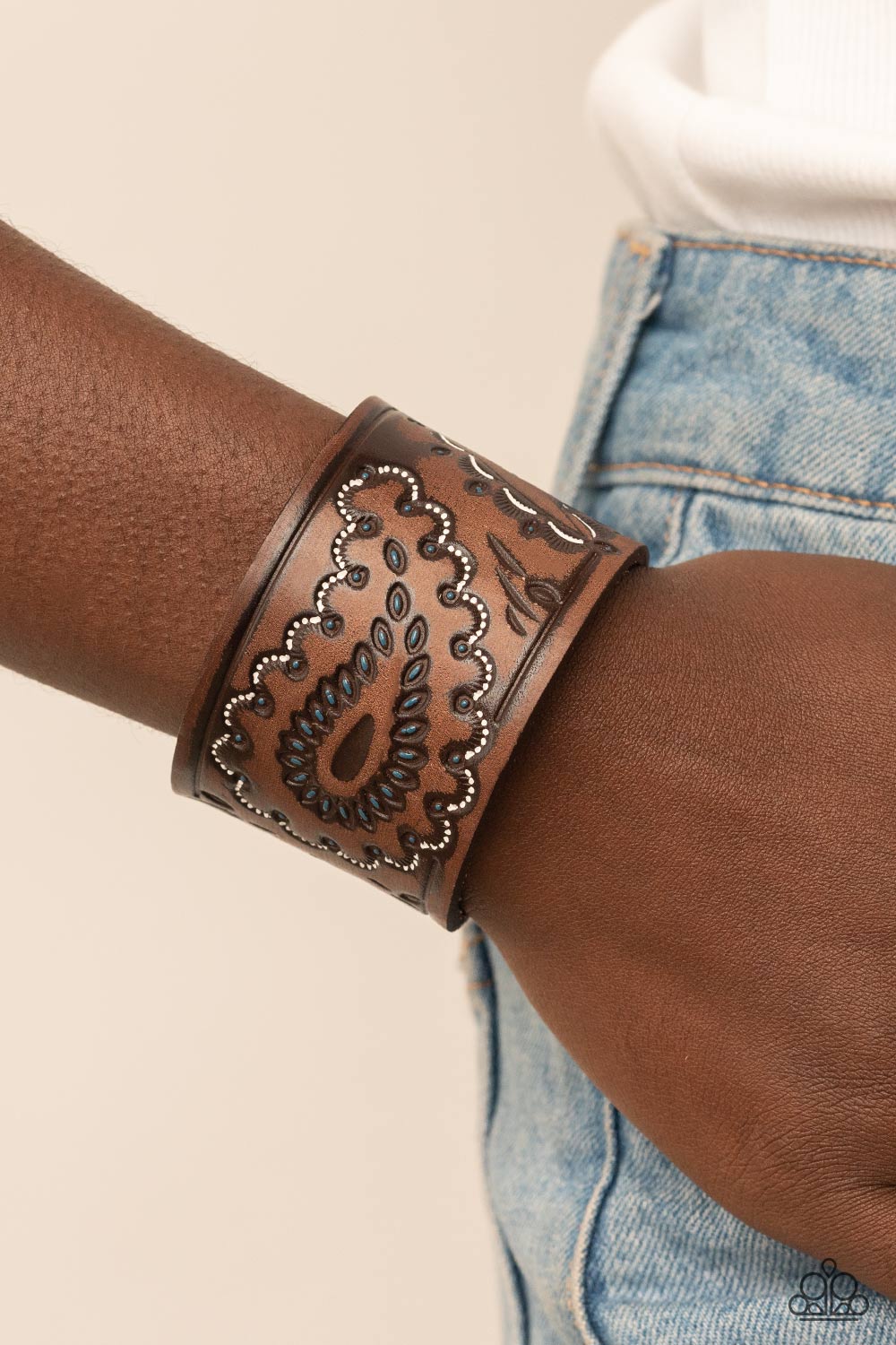 Paparazzi Paisley Pioneer Blue Single Wrap Snap Bracelet - P9UR-BLXX-206XX