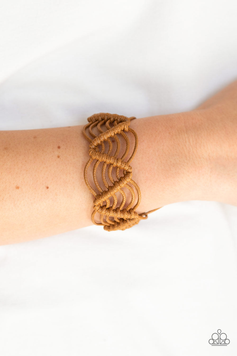 Paparazzi Rise To The Bait Brown Sliding Knot Bracelet - P9UR-BNXX-411XX