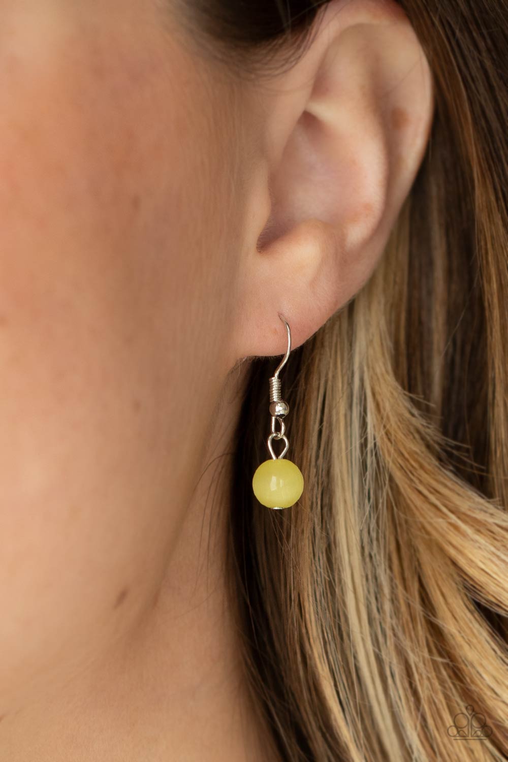 Paparazzi Ritzy Refinement Yellow Short Necklace - P2RE-YWXX-081XX
