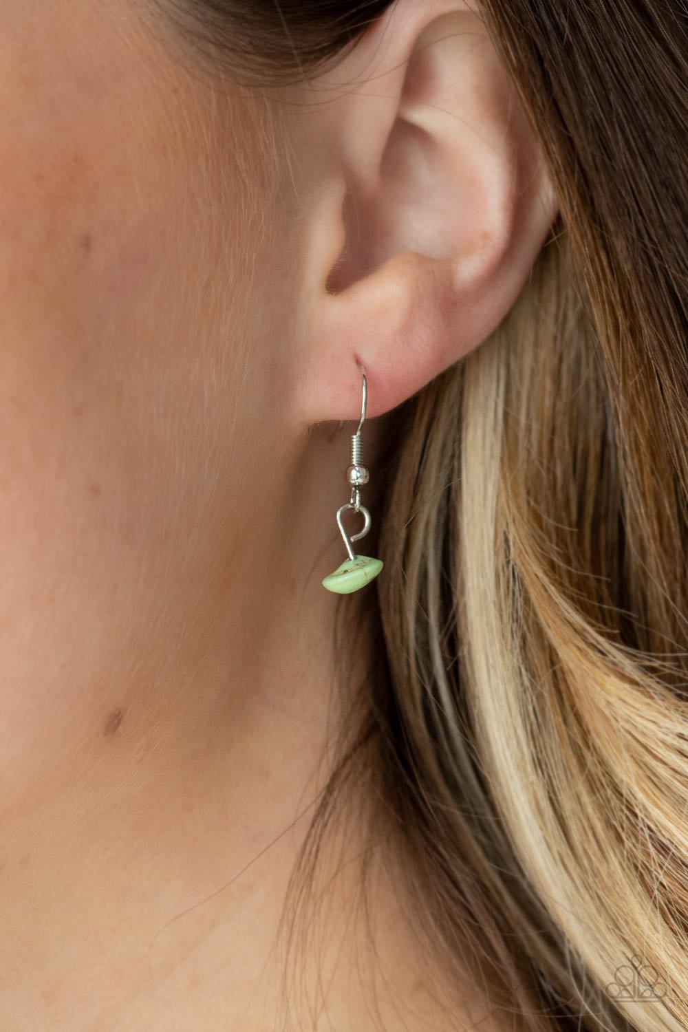 Paparazzi Roaming The Riverwalk Green Long Necklace - P2SE-GRXX-222XX