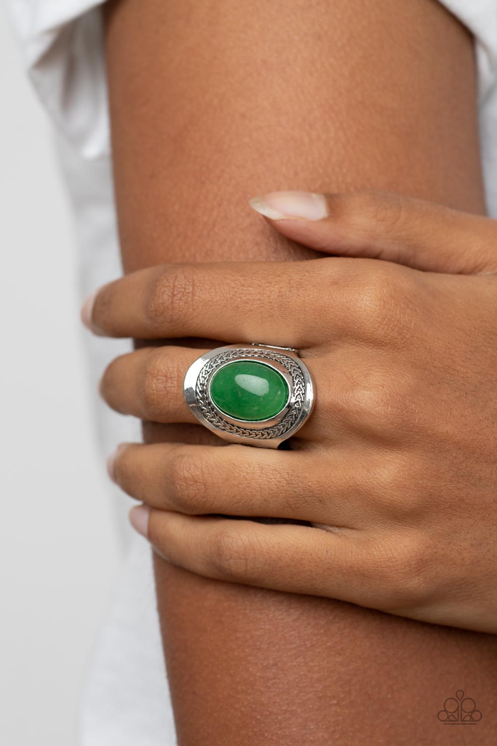Paparazzi Rockable Refinement Green Ring - P4SE-GRXX-138XX