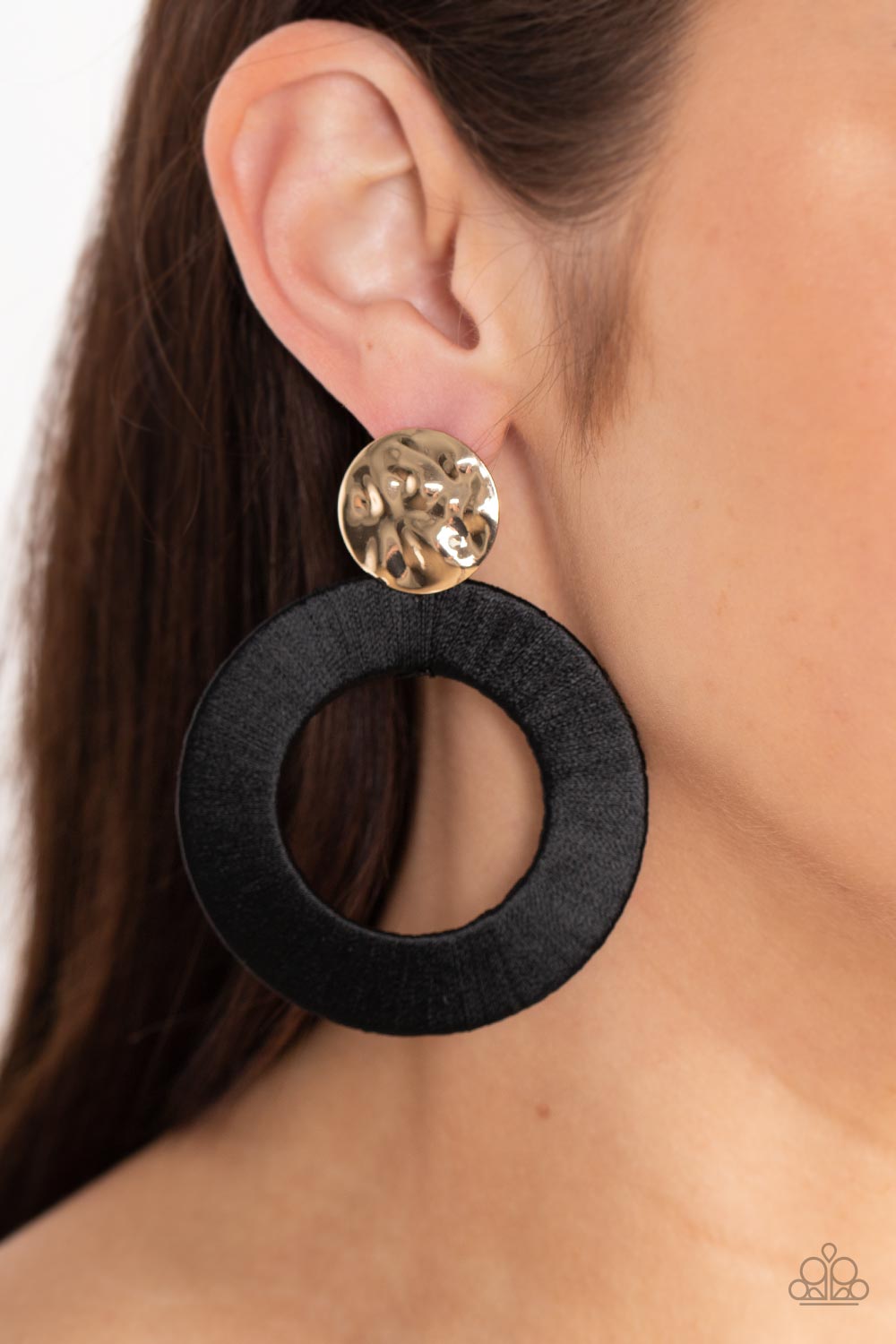 Paparazzi Strategically Sassy Black Post Earrings - P5PO-BKXX-185XX