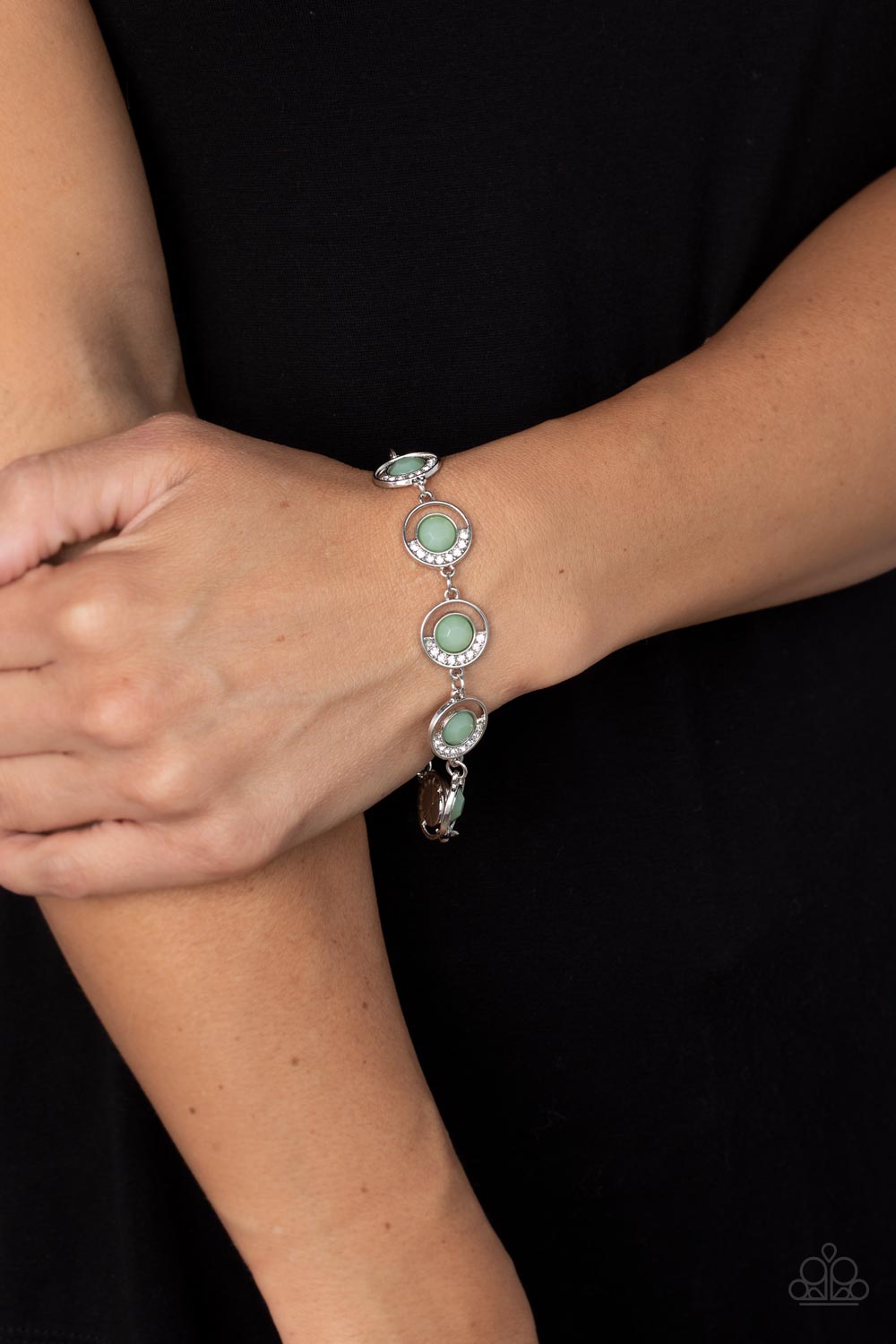 Paparazzi Twinkling Trajectory Green Clasp Bracelet - P9DA-GRXX-058XX