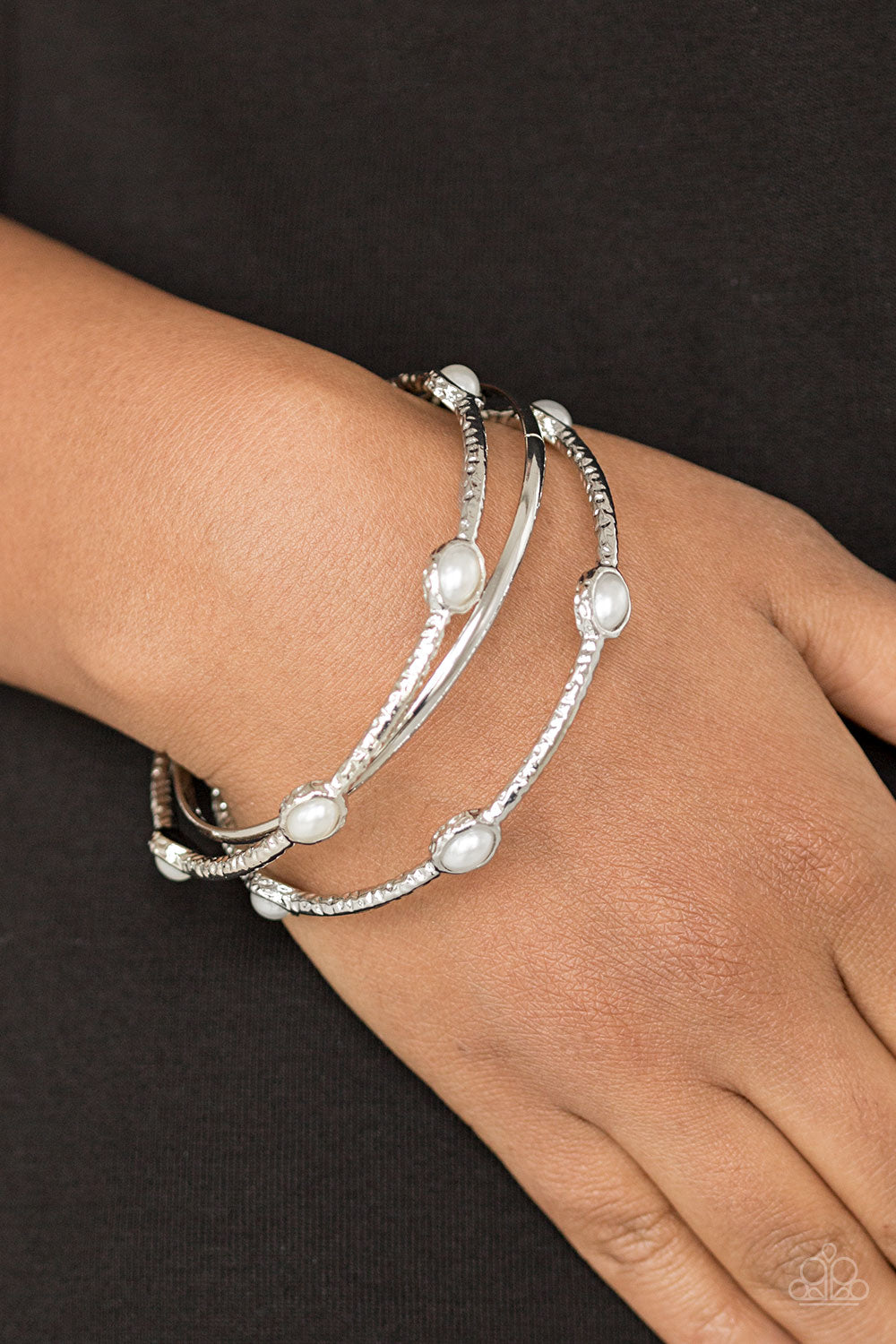 Paparazzi Bangle Belle White Bangle Bracelet