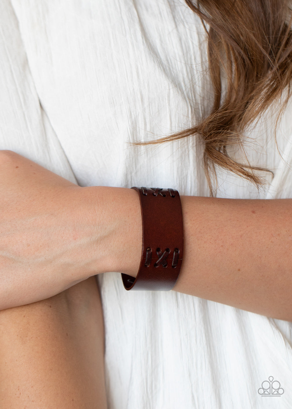 Paparazzi Batters Up Brown Single Wrap Snap Bracelet - P9UR-BNXX-505XX