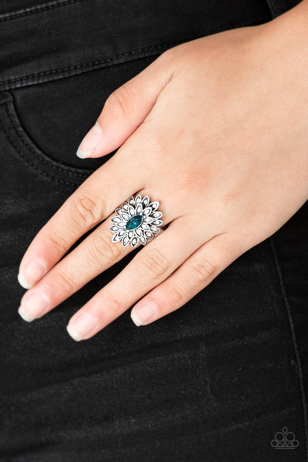 Paparazzi Blooming Fireworks Blue Ring