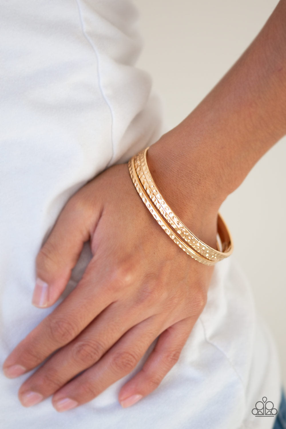 Paparazzi Casually Couture Gold Bangle Bracelet