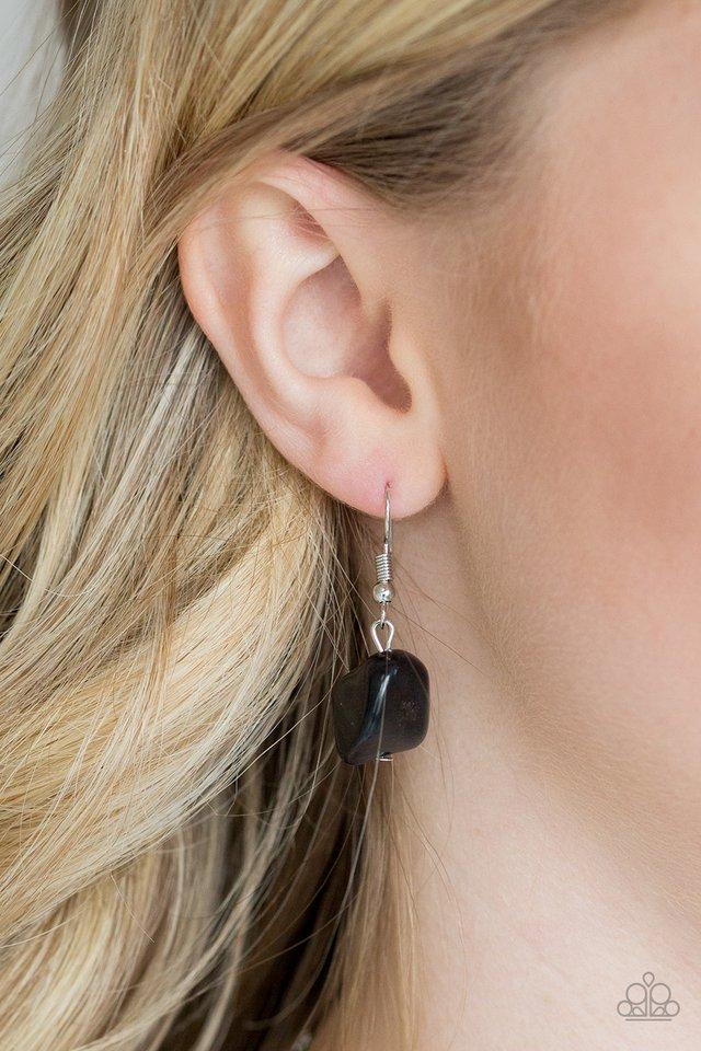 Paparazzi Change Of Heart Black Short Necklace - P2ST-BKXX-059XX