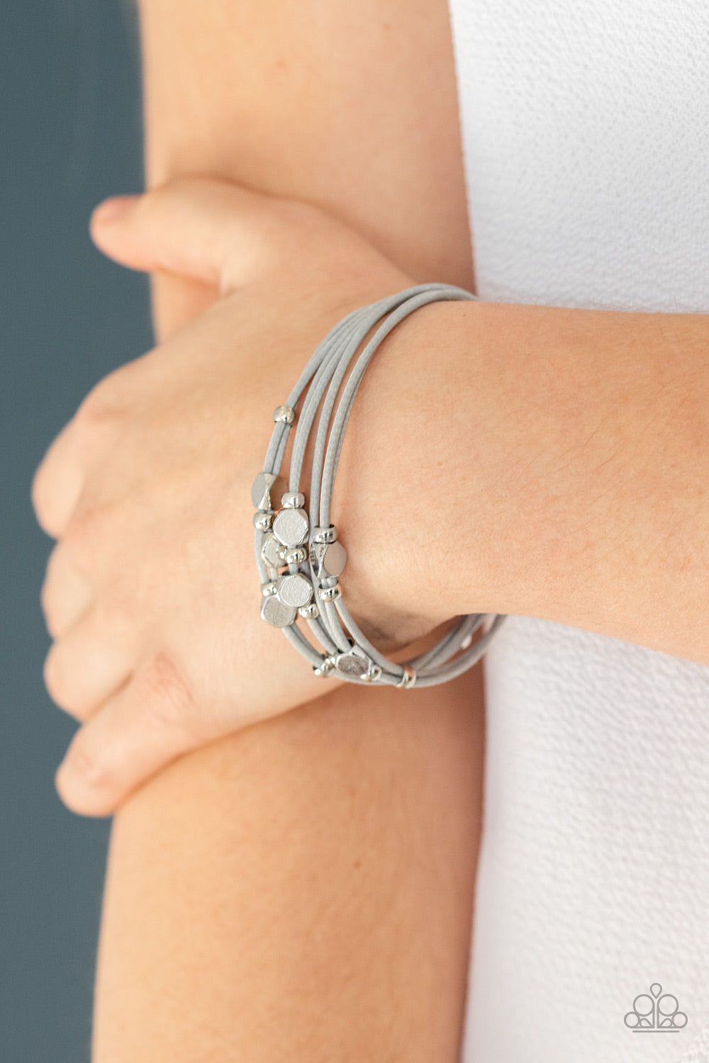 Paparazzi Cut The Cord Silver Magnet Bracelet