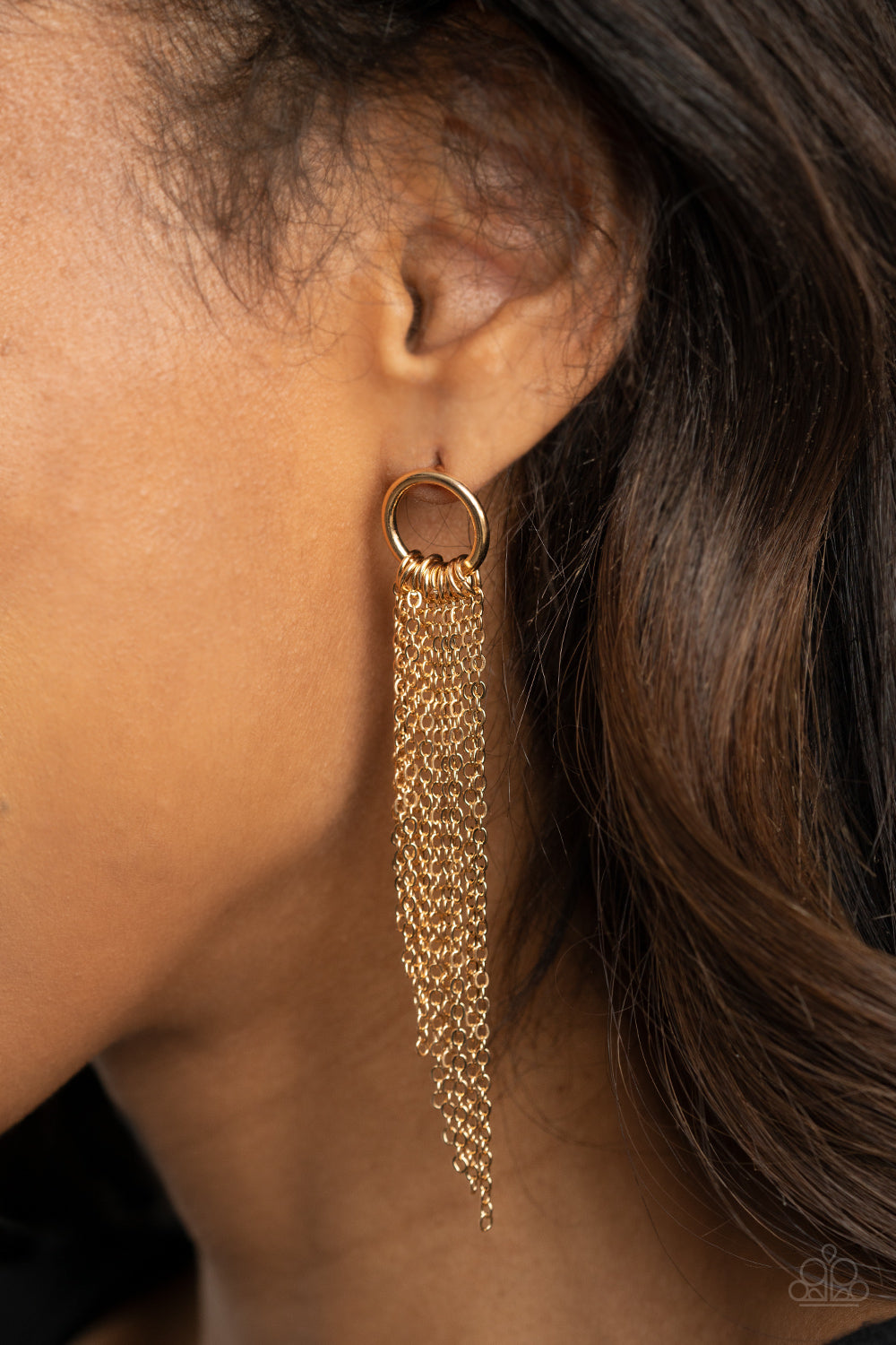 Paparazzi Divinely Dipping Gold Post Earrings - P5PO-GDXX-112XX