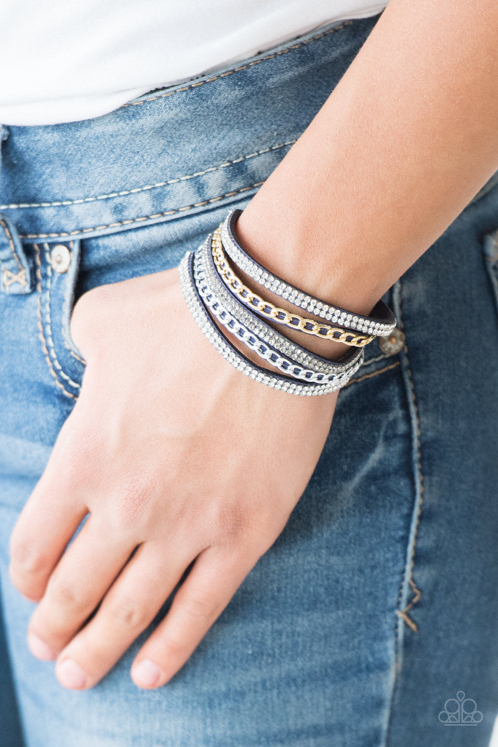 Paparazzi Fashion Fiend Blue Single Wrap Snap Bracelet - P9DI-URBL-066XX