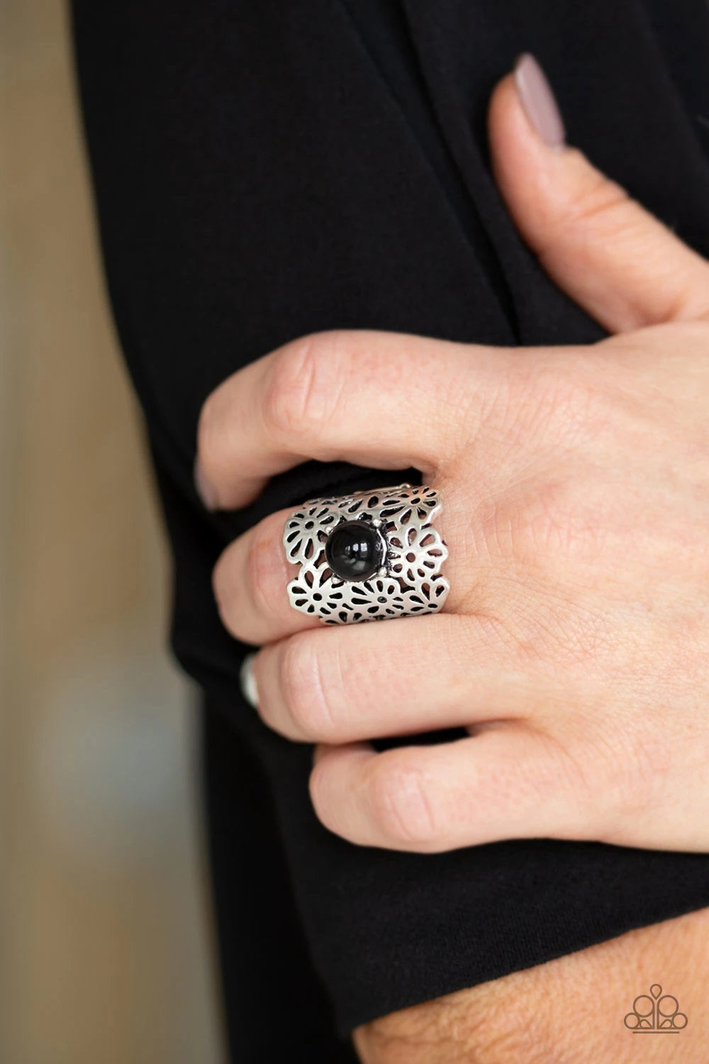 Paparazzi Flower Shower Black Ring