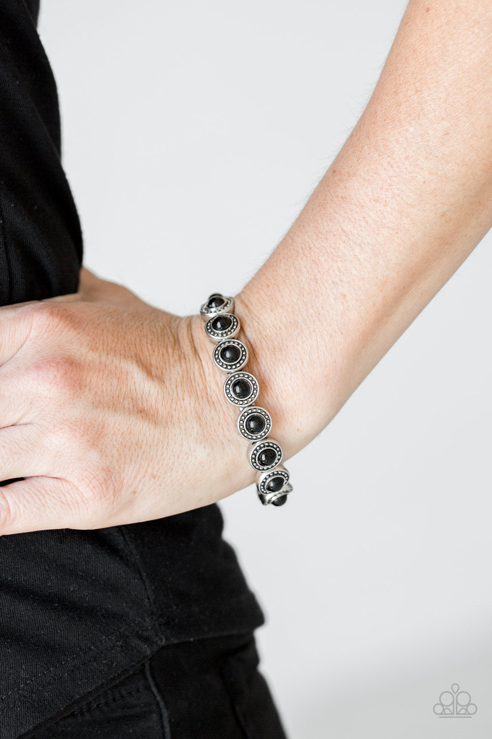 Paparazzi Globetrotter Goals Black Stretch Bracelet