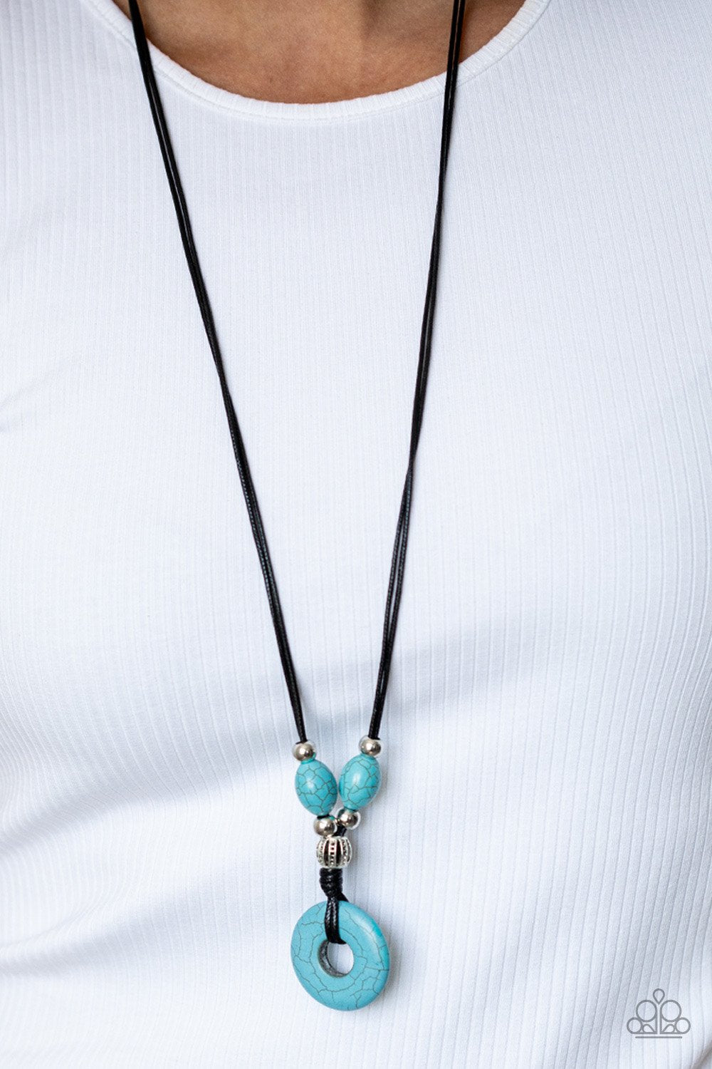 Paparazzi Middle Earth Blue Men's Necklace - P2UR-BLXX-046XX