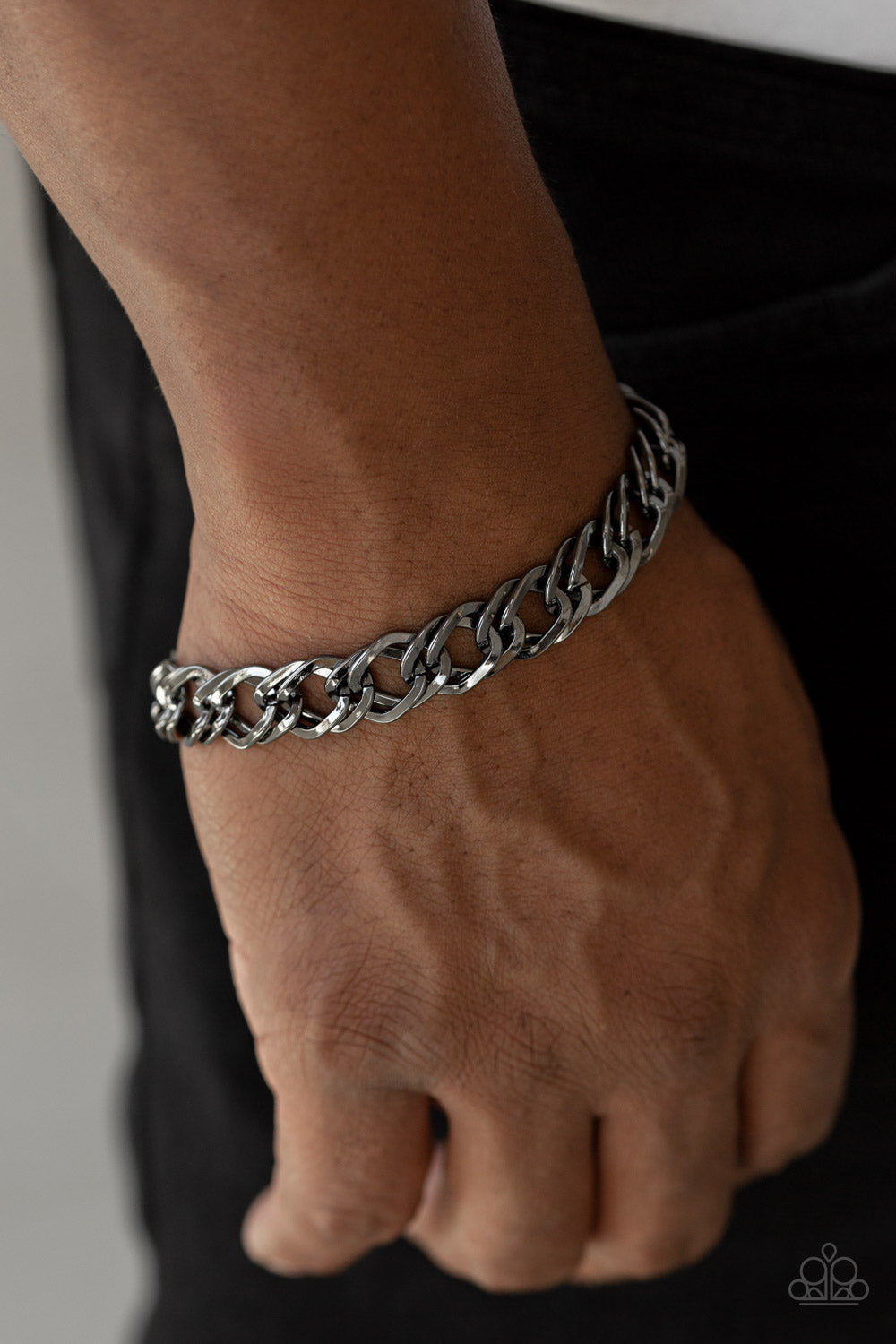 Paparazzi On The Ropes Black Men's Clasp Bracelet