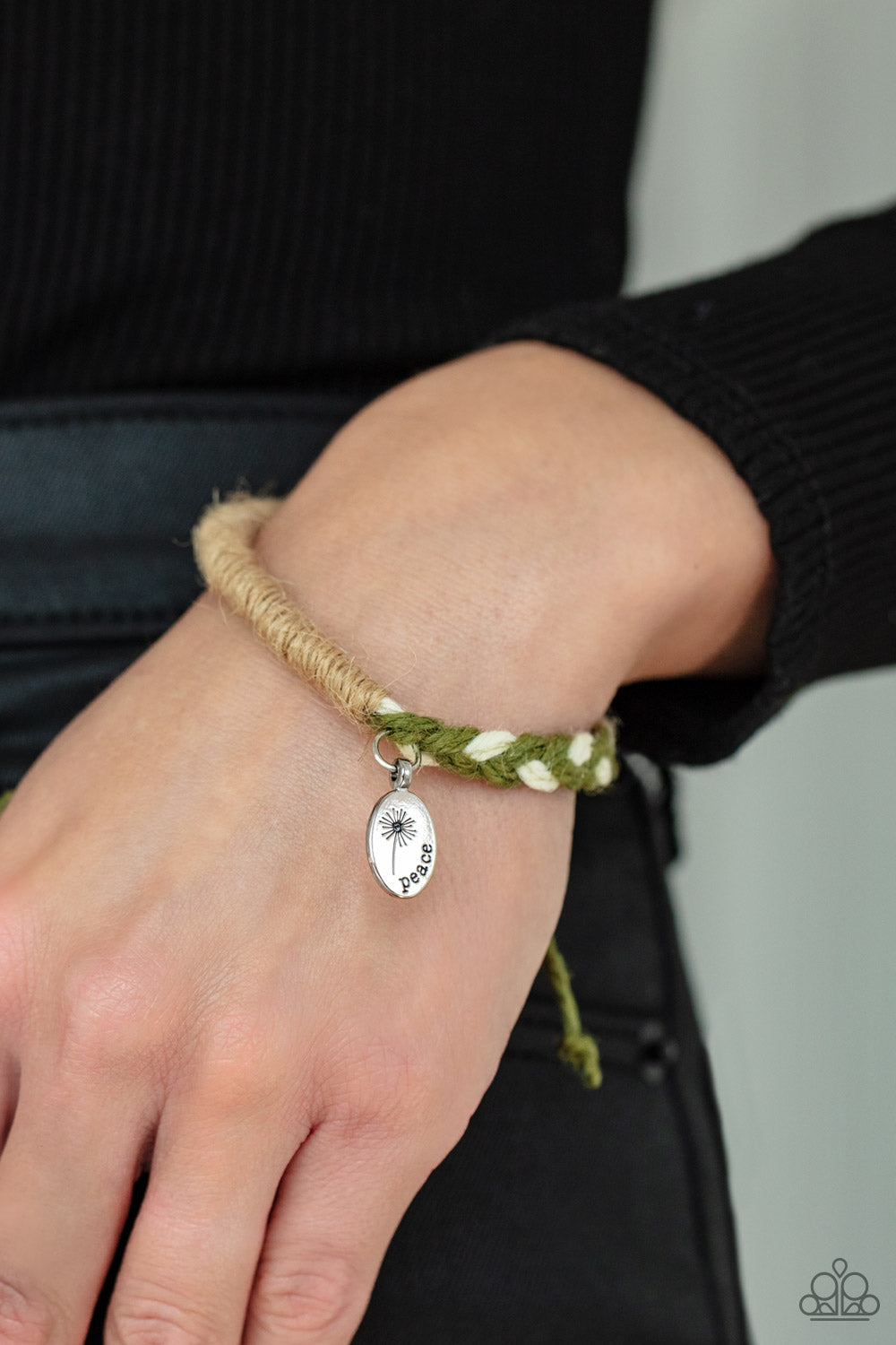 Paparazzi Perpetually Peaceful Green Sliding Knot Bracelet - P9UR-GRXX-167XX