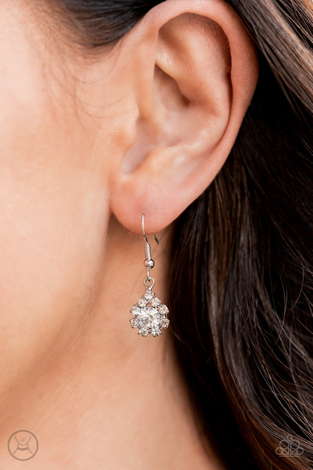 Paparazzi Princess Prominence White Short Necklace - Life Of The Party Exclusive November 2021