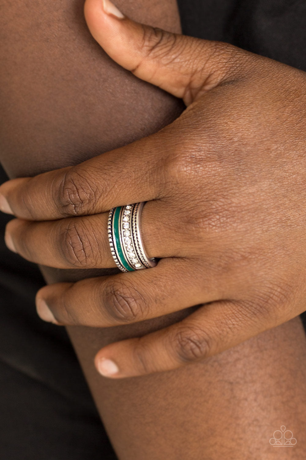Paparazzi Rich Rogue Green Ring