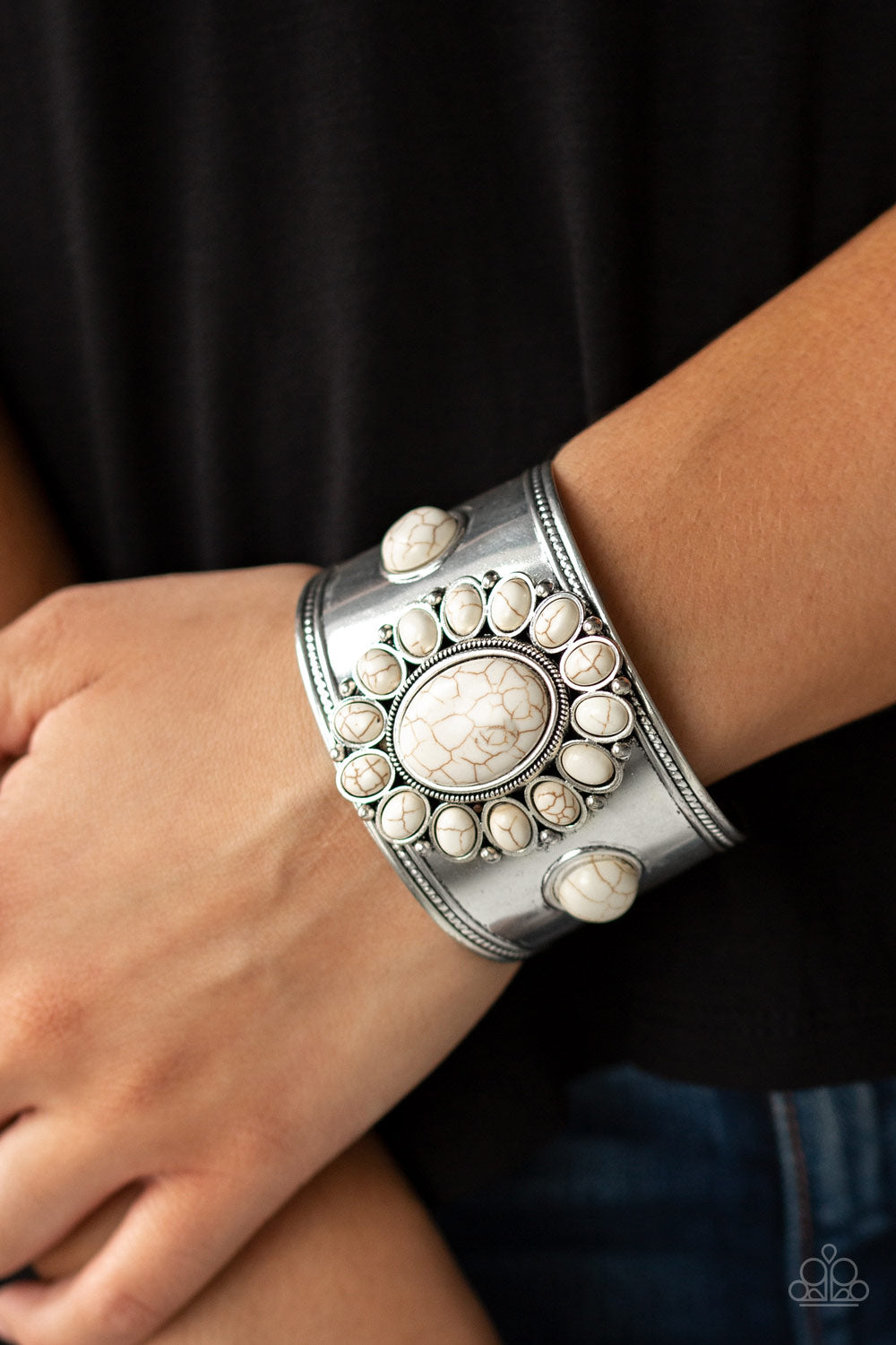 Paparazzi Room To Roam White Stone Cuff Bracelet