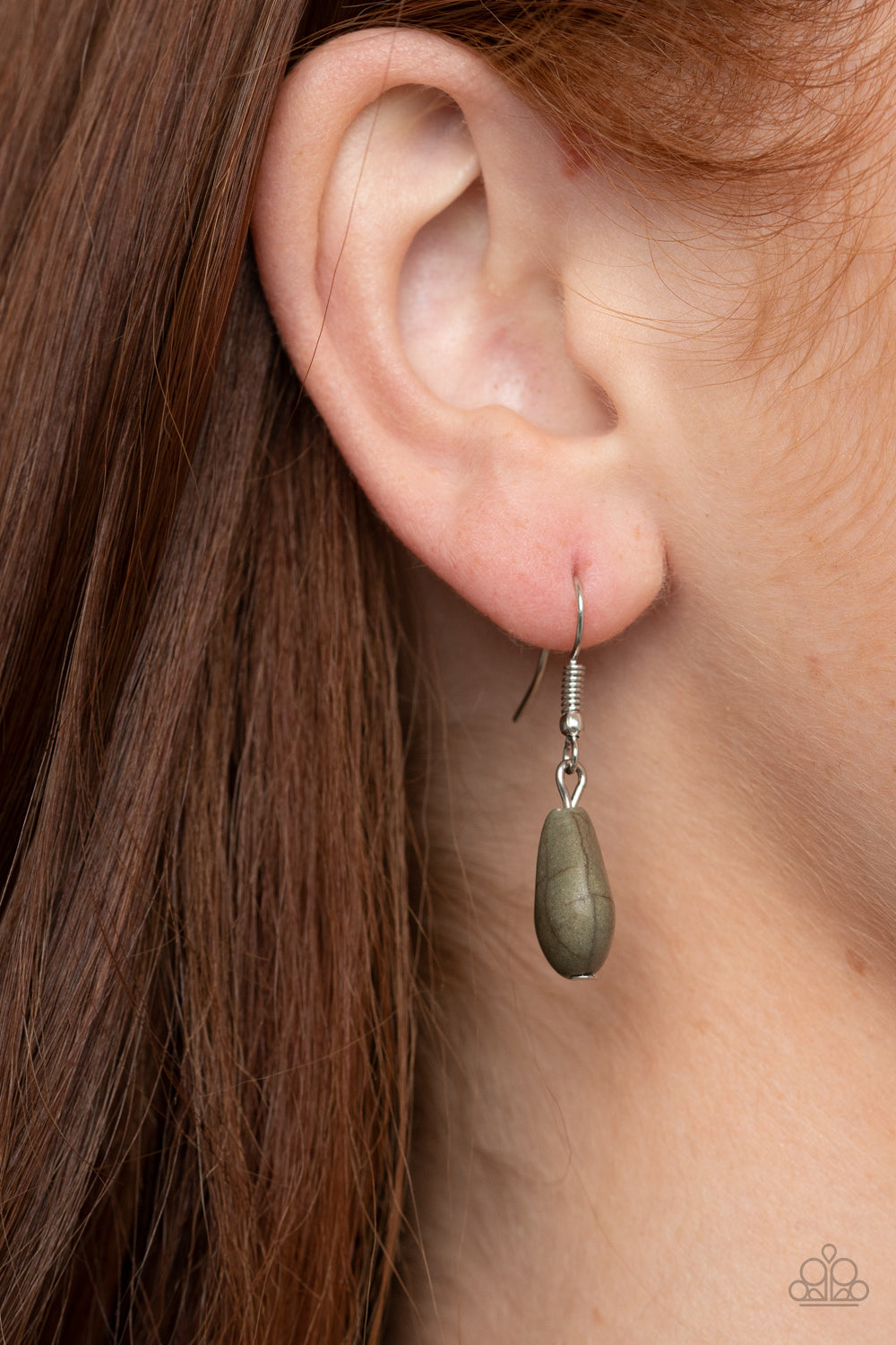 Paparazzi Rural Rapture Green Stone Short Necklace