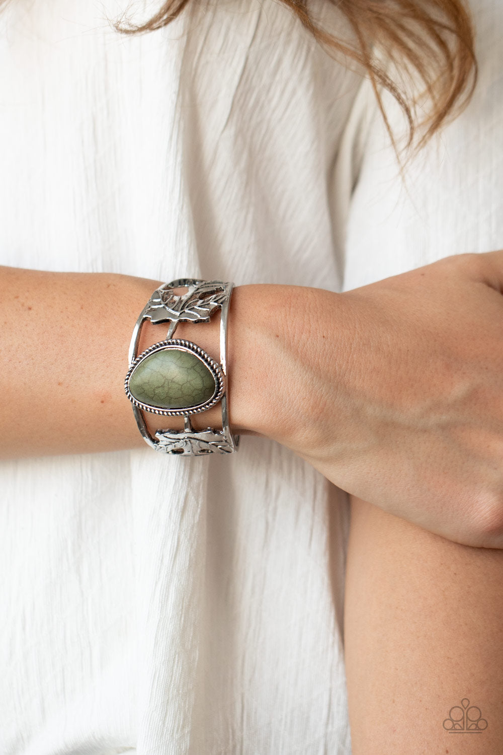 Paparazzi Sahara Seasons Green Stone Cuff Bracelet