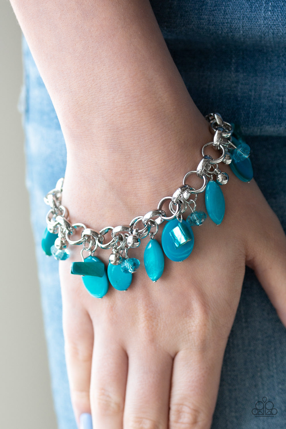 Paparazzi Seashore Sailing Blue Clasp Bracelet
