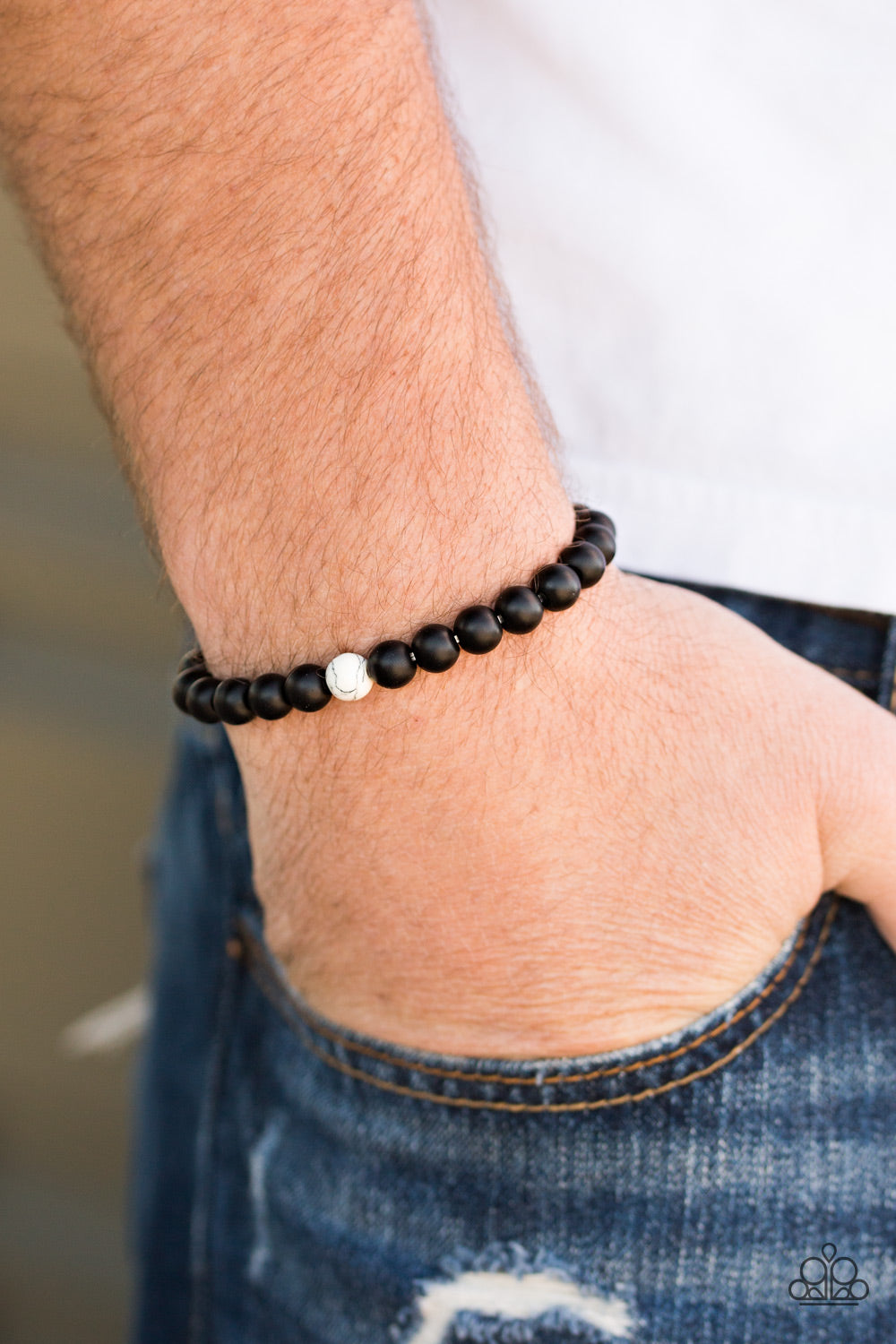 Paparazzi Solitude White Stretch Bracelet