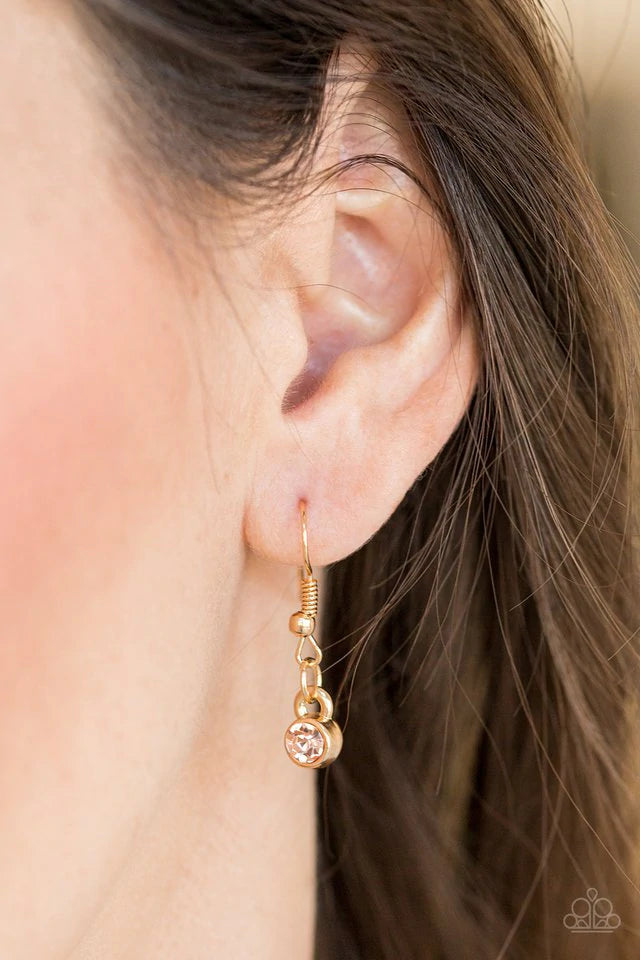 Paparazzi Straight To The Top Gold Long Necklace - P2RE-GDXX-250XX