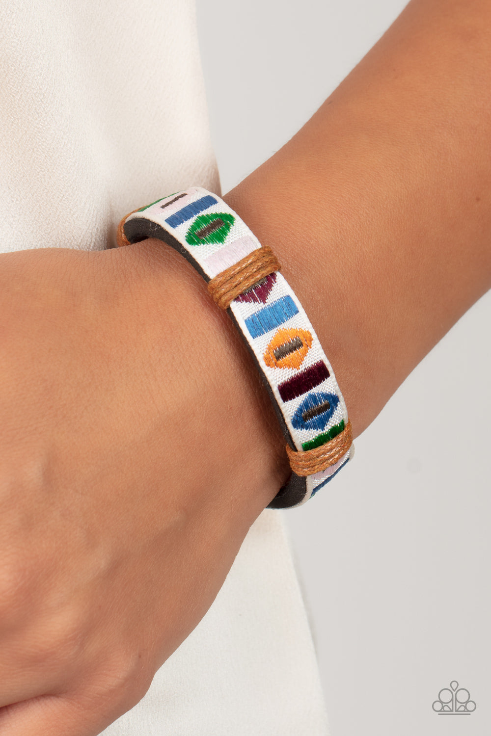 Paparazzi Textile Trendsetter Multi Sliding Knot Bracelet