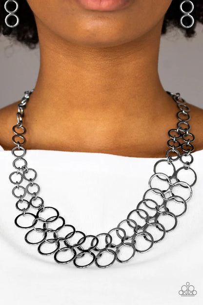 Paparazzi Metro Maven Black Short Necklace - P2IN-BKXX-144XX