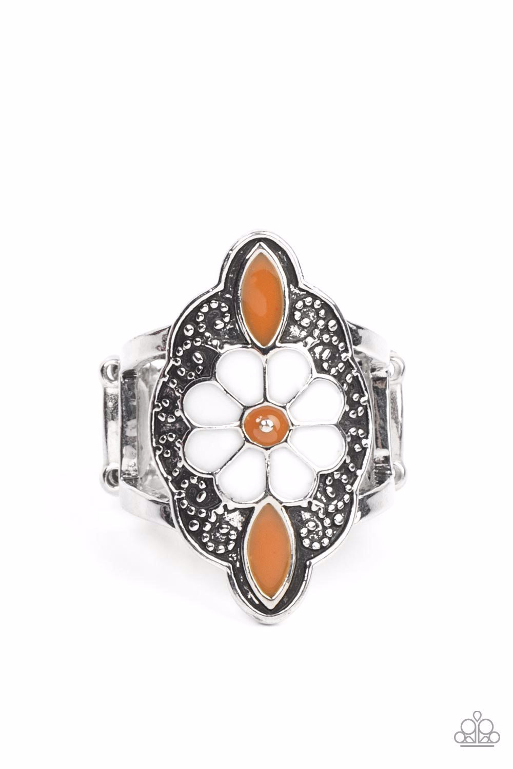 Paparazzi Wildflower Walkabout White Ring - P4WH-WTXX-151XX