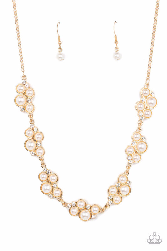 Paparazzi GRACE to the Top Gold Short Necklace - P2RE-GDXX-402XX