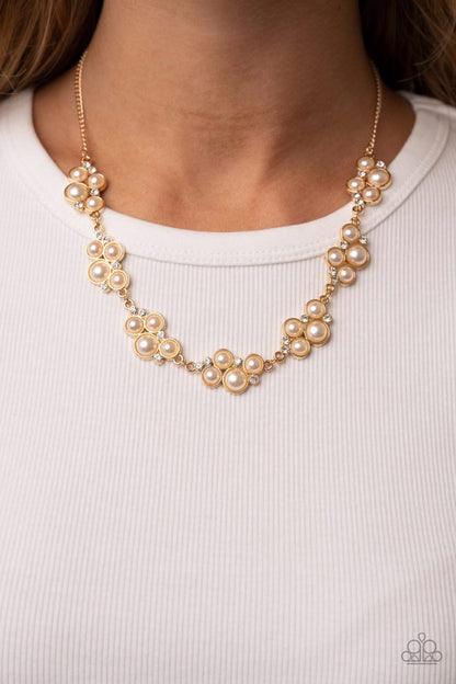 Paparazzi GRACE to the Top Gold Short Necklace - P2RE-GDXX-402XX