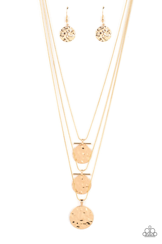 Paparazzi Dizzying Discs Gold Short Necklace - P2SE-GDXX-122XX