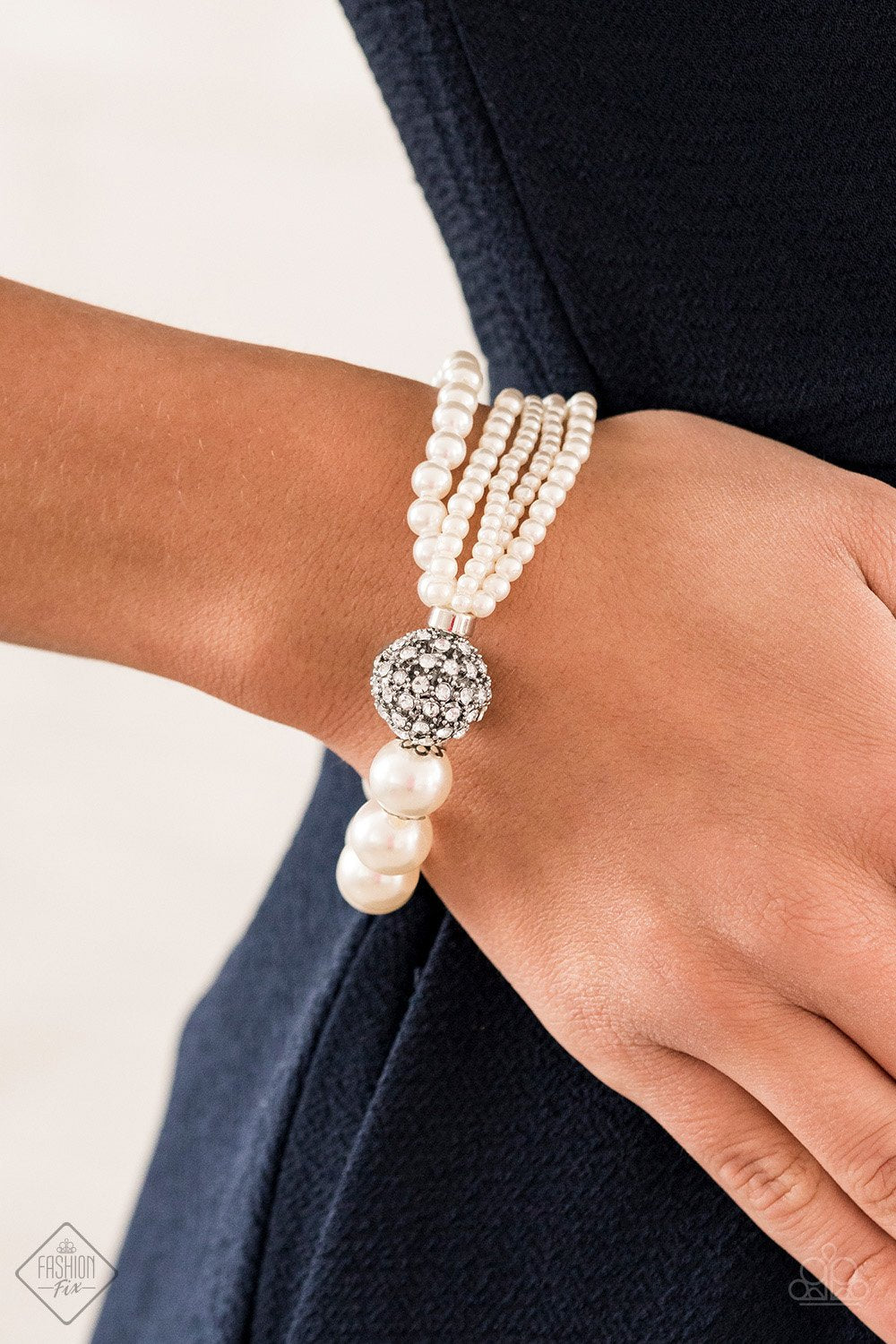 Paparazzi Fashion Fix Fiercely 5th Avenue Trend Blend - June 2020