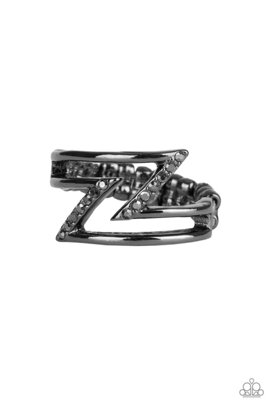 Paparazzi 5th Avenue Flash Black Ring