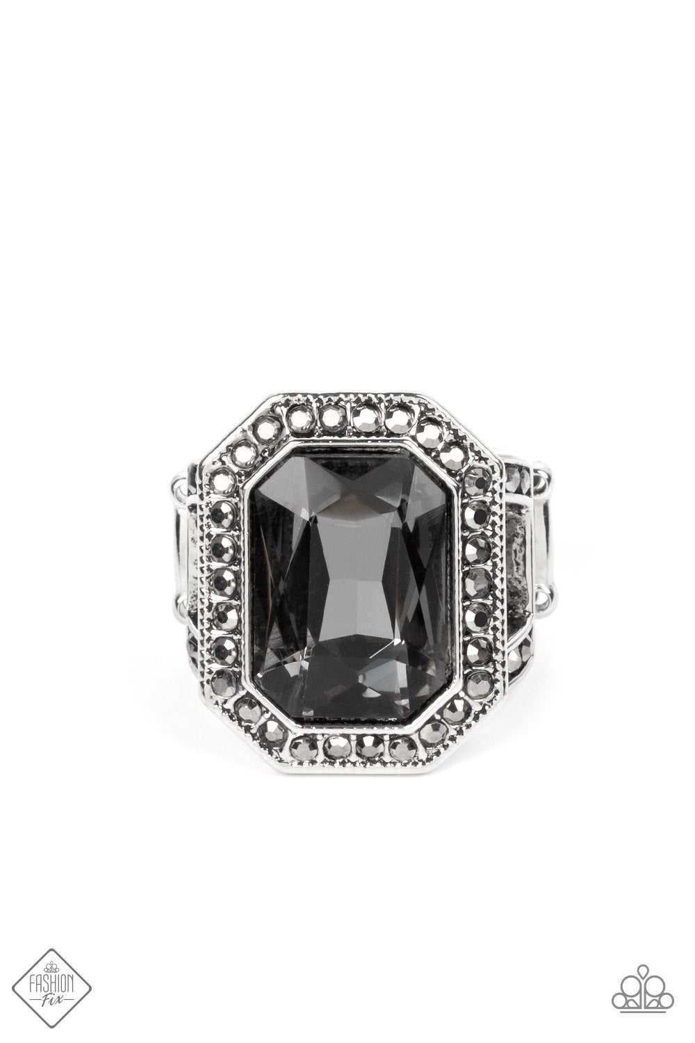 Paparazzi A Royal Welcome Silver Ring – Fashion Fix Magnificent Musings August 2022